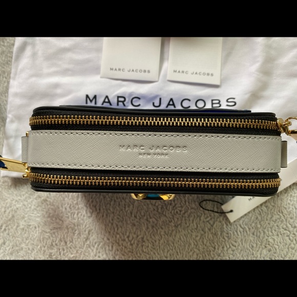 🌸SOLD🌸NEW AUTHENTIC MARC JACOBS CAMERA BAG - Picture 4 of 10
